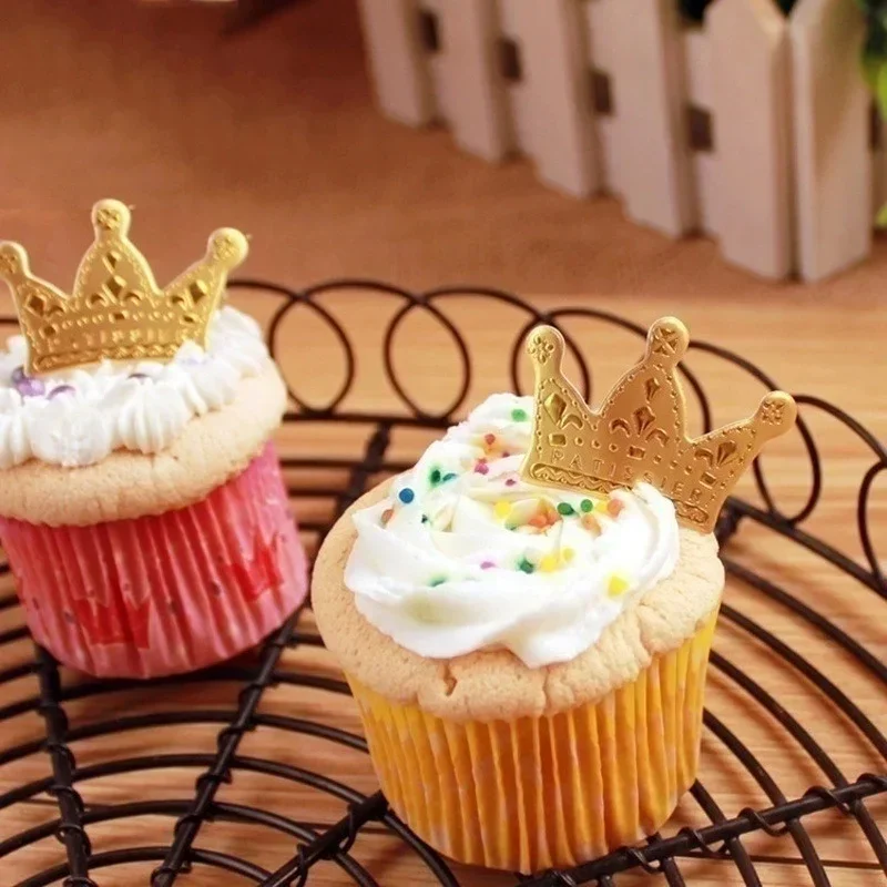 Decoración para tarta cumpleaños corona de princesa dorada y sombrero - imagen 5