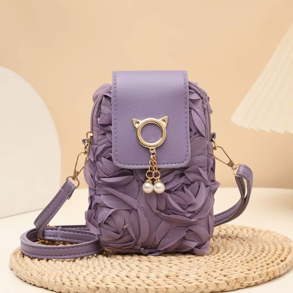 Bolso Bandolera Plisado Mujer con Rosa y Colgante – Diseño Exclusivo - imagen 2