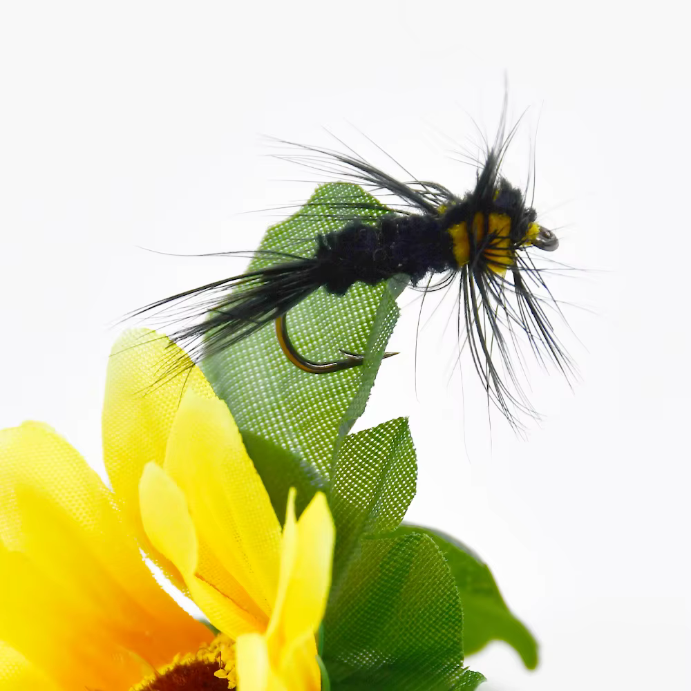 MNFT Mosca Artificial Avispa Negra y Amarilla – Señuelo Trucha - imagen 5