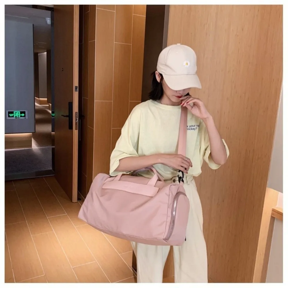 Bolsa de gimnasio con compartimentos separados para ropa seca y mojada - imagen 3