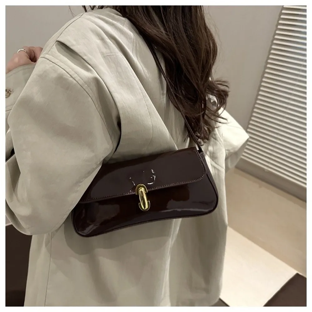 Bolso cruzado en uso cotidiano