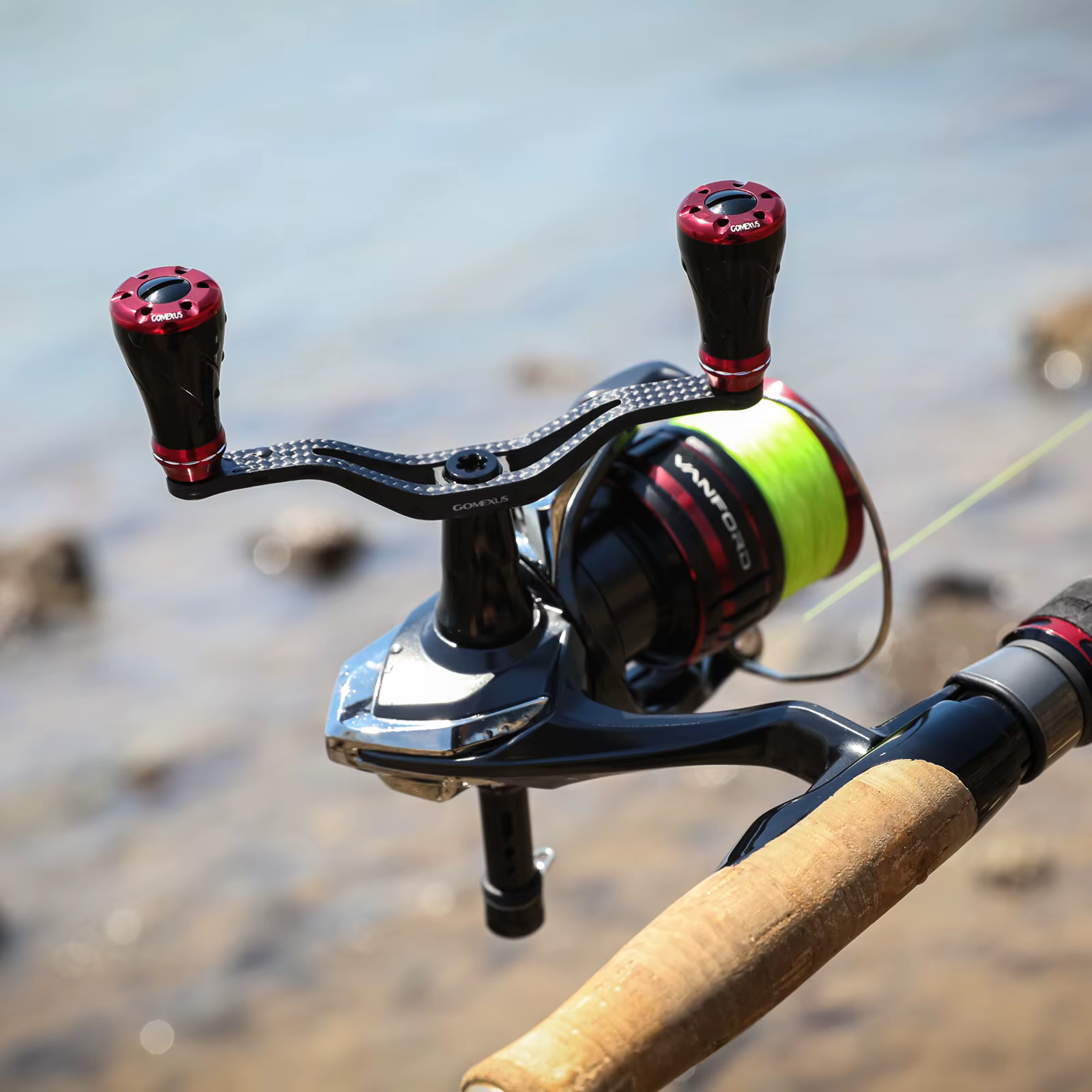 Carrete Gomexus Spinning Carbon para Eging – Doble Manivela - imagen 2