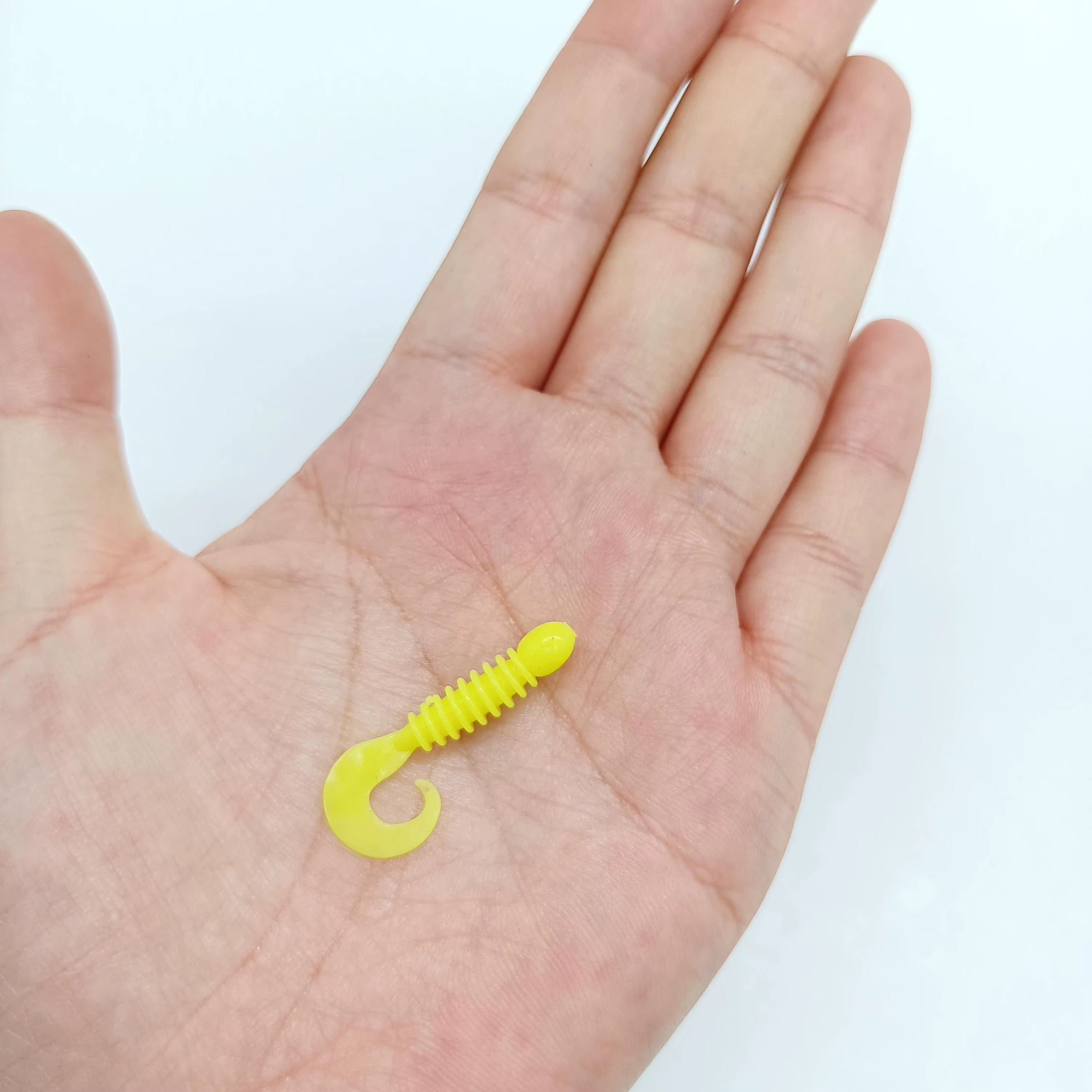 Swimbaits TPE Duoduyou Mini 30mm 0,4g – Flotantes para lubina - imagen 5