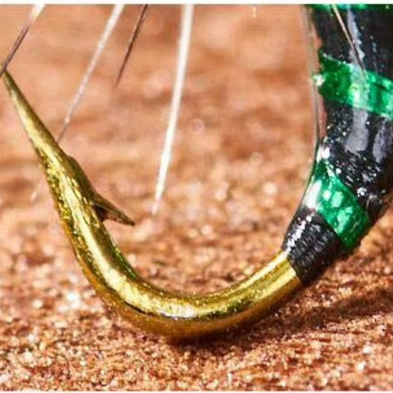 Anzuelos tipo mosca con cola curva dorados, micro para pez pequeño - imagen 3
