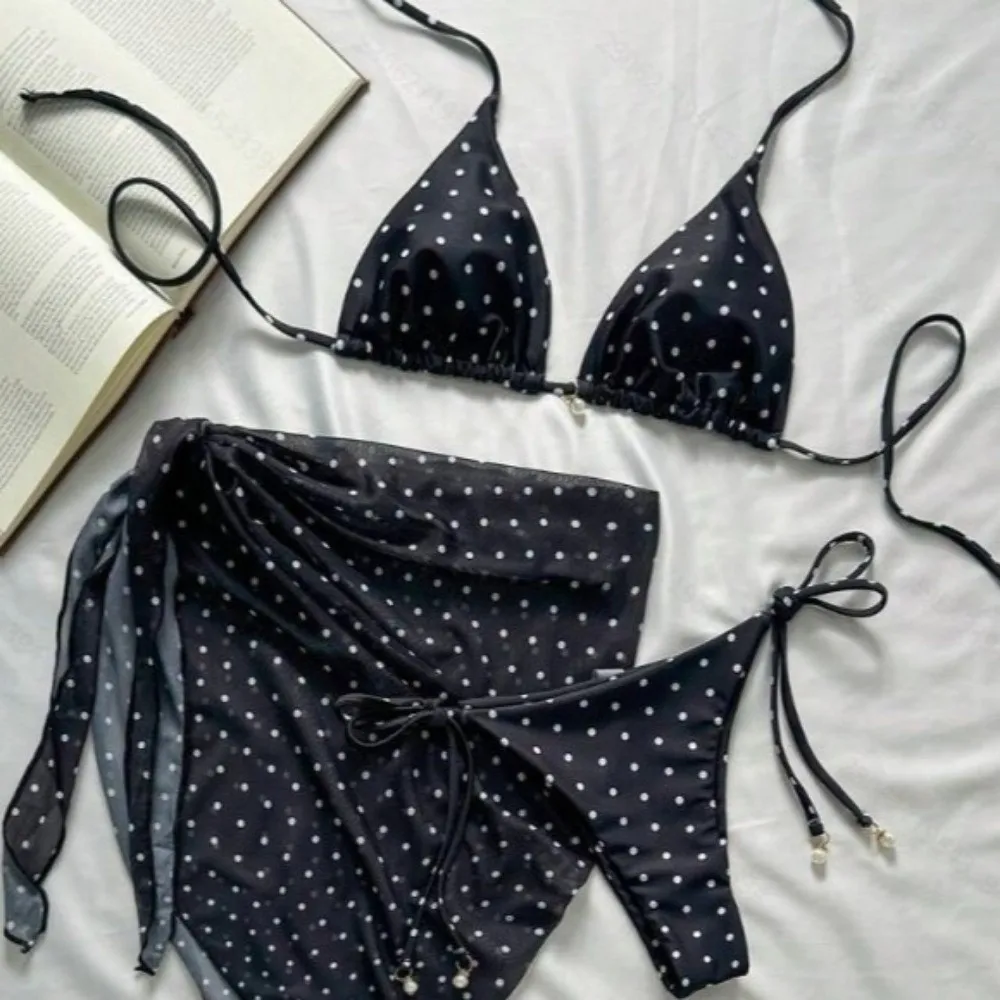 Conjunto completo con falda