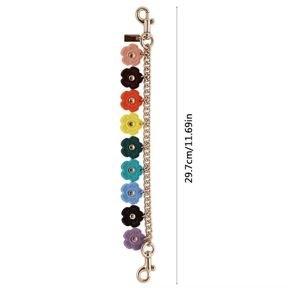 collar de flores vintage para bolso con charms coloridos