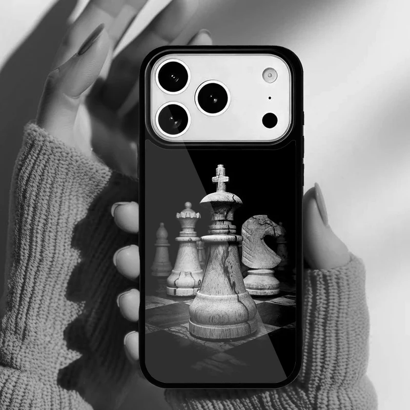 Funda con diseño de tablero de ajedrez Dark Horse para teléfonos iPhone