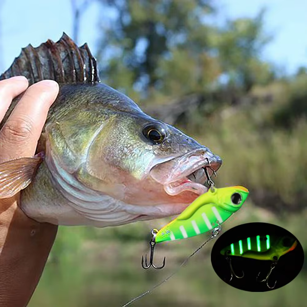 Spinnerbait metálico vibratorio con anzuelos triples para pesca - imagen 5