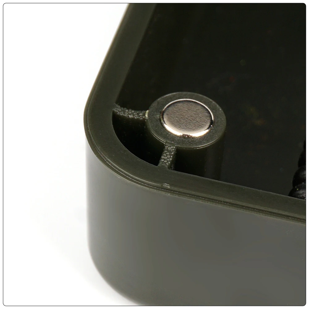 Imagen lateral de la caja mostrando su diseño
