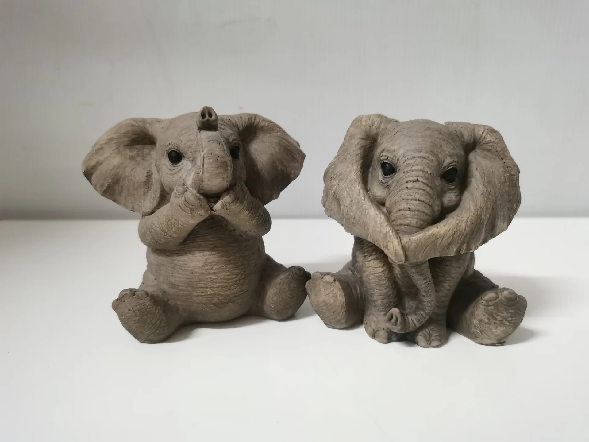 Elefante gris Feng Shui modelo 2