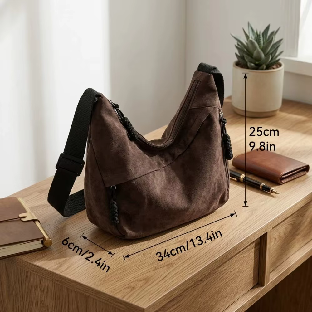 Bolso de hombro con diseño minimalista