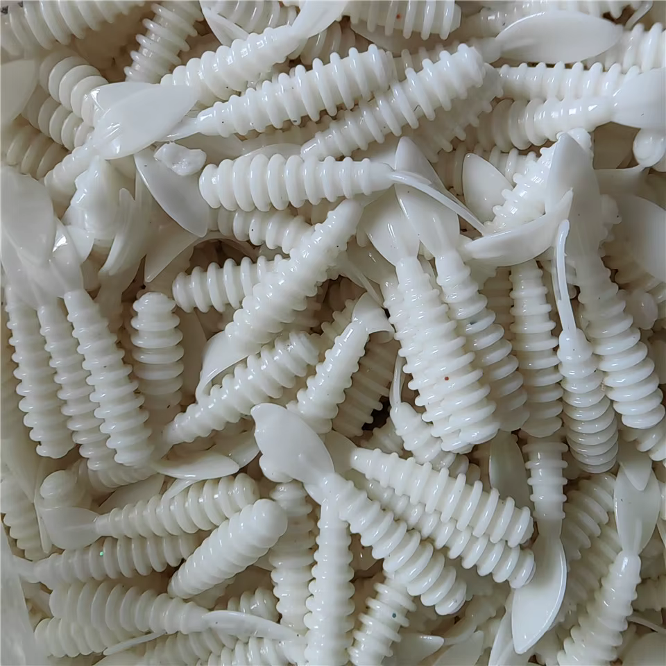 Detalles del señuelo blando de silicona con textura realista