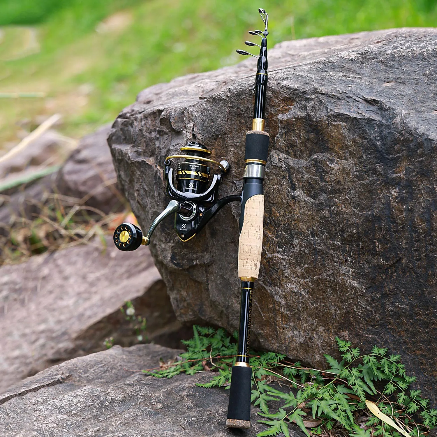 Kit completo de pesca Sougayilang con caña, carrete y señuelo
