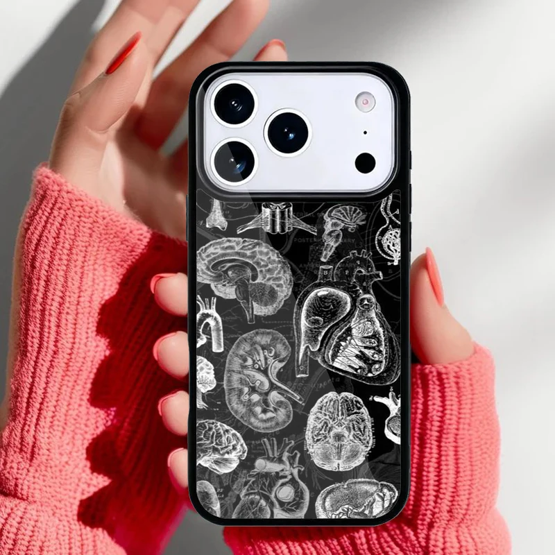 Funda cerebro humano instalada en iPhone