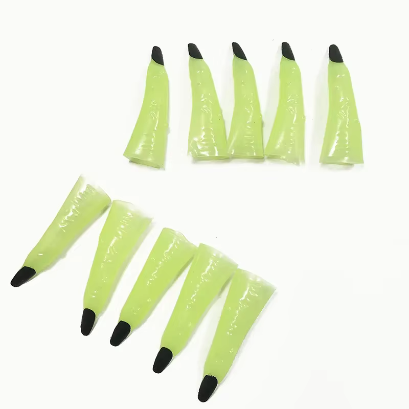 Presentación de uñas postizas de colores