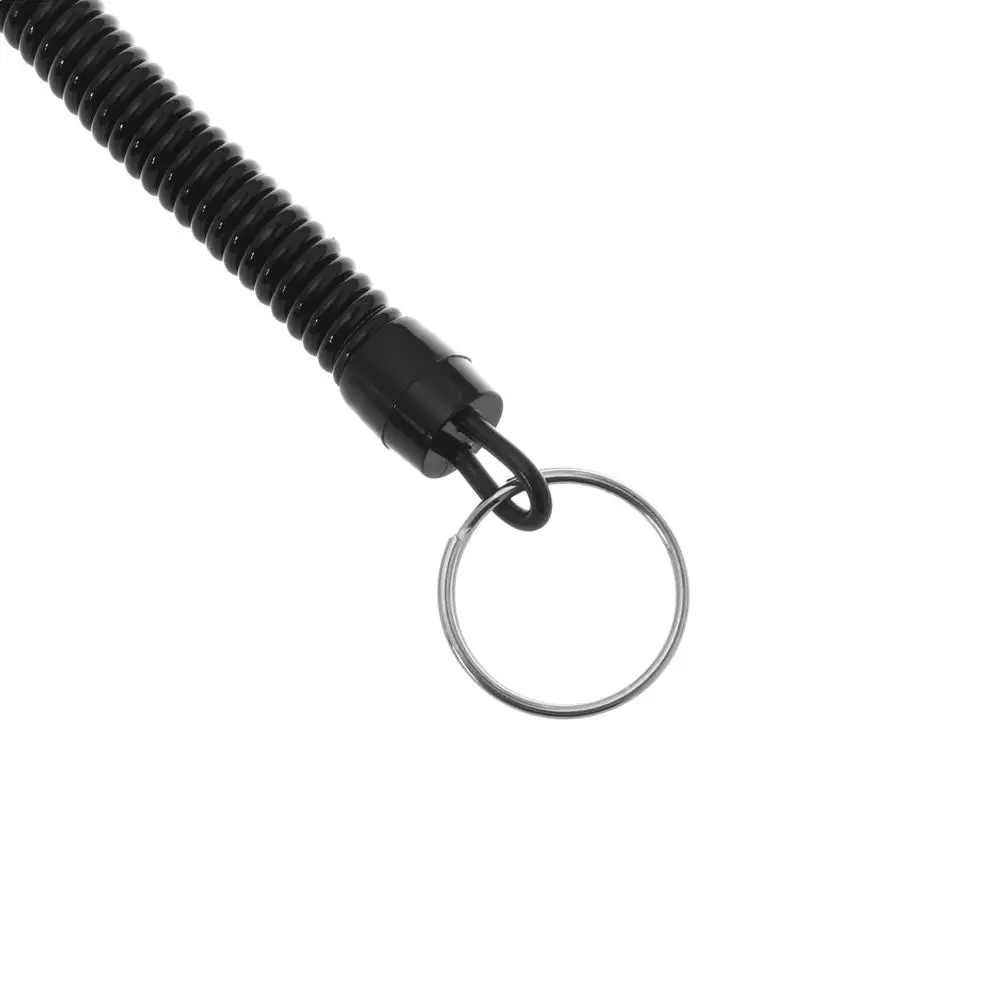 Cordón utilizado como llavero de seguridad extensible