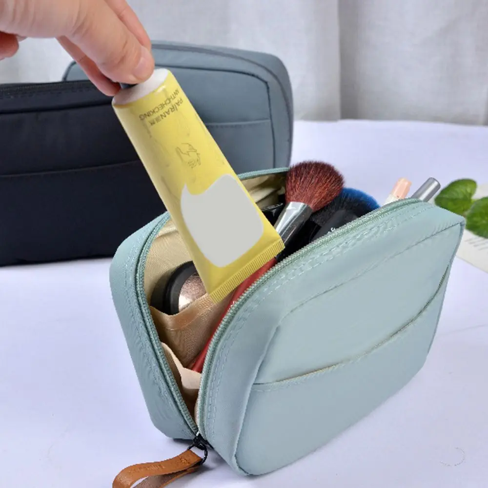 Bolsa de cosméticos compacta para el bolso