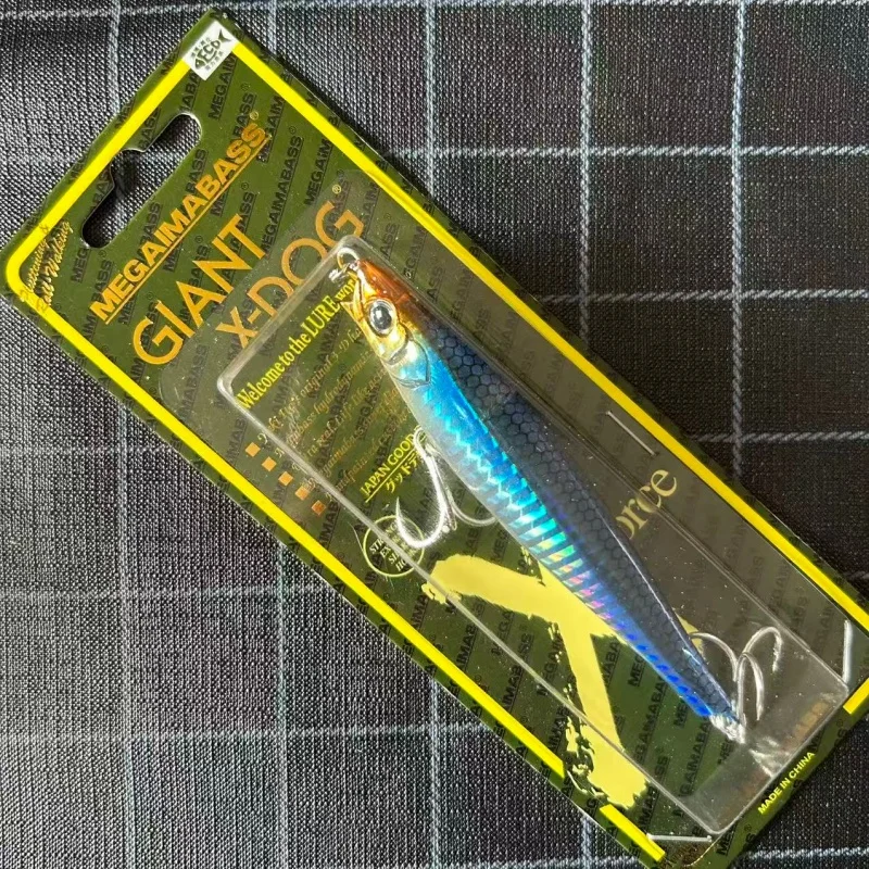 Señuelo tipo lápiz para pesca subacuática
