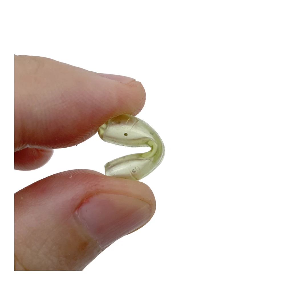 Detalle de accesorios de silicona antienredos