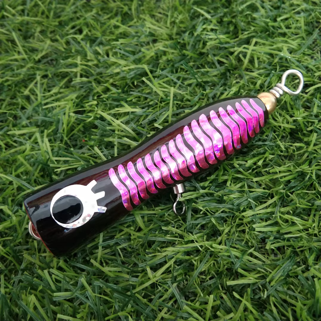 Swolfy Popper de madera artesano – Señuelo de superficie para sal - imagen 3
