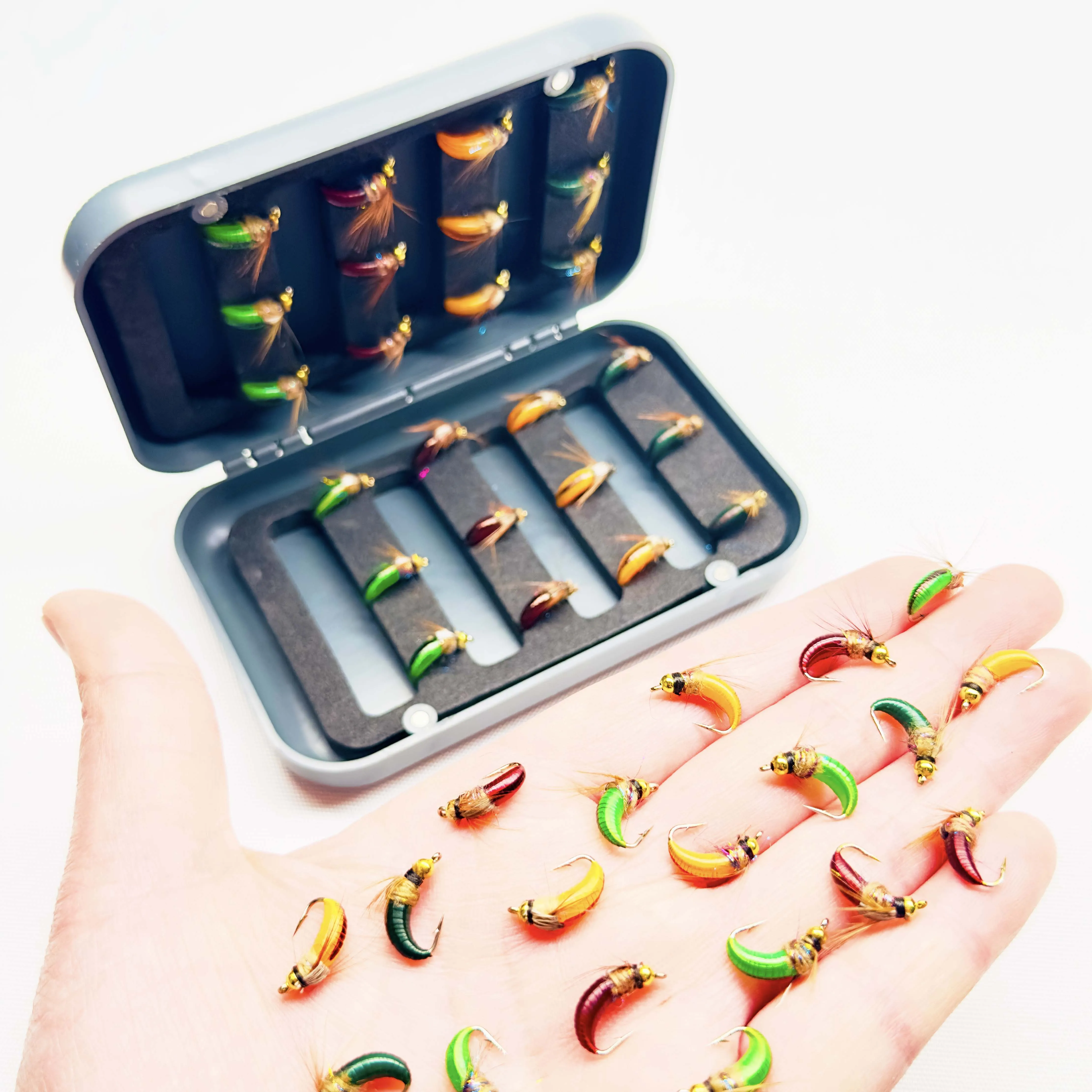 Kit de moscas artificiales secas y mojadas para pesca con mosca - imagen 3