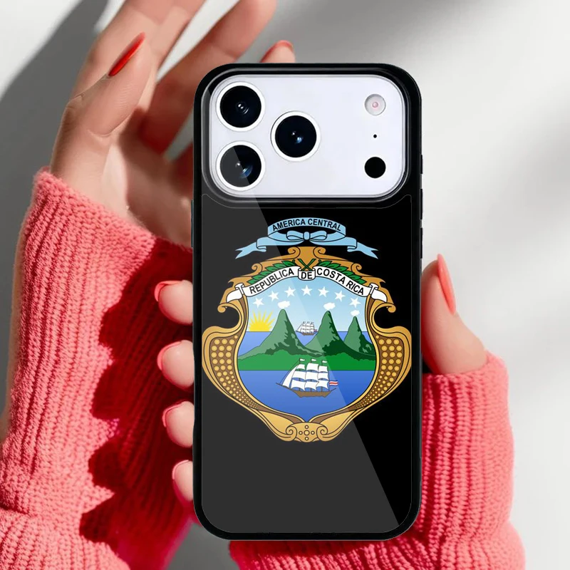 Funda mostrando el diseño de la bandera de Costa Rica en la parte trasera