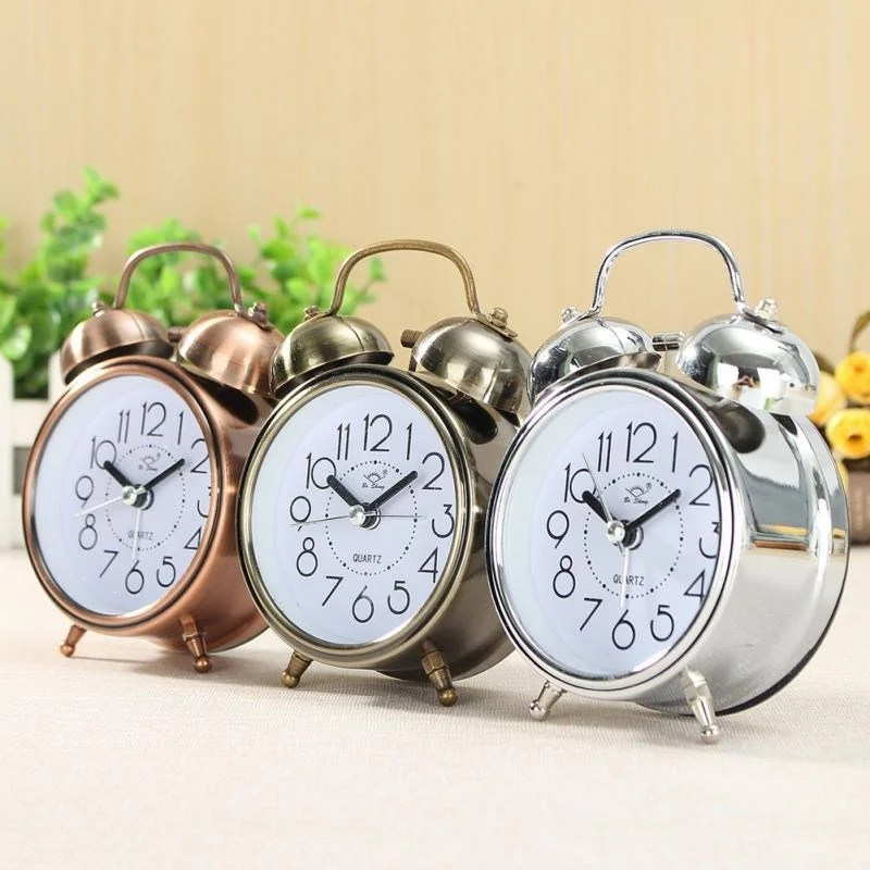 Reloj Despertador Vintage Doble Campana con Luz Nocturna - Estilo Clásico