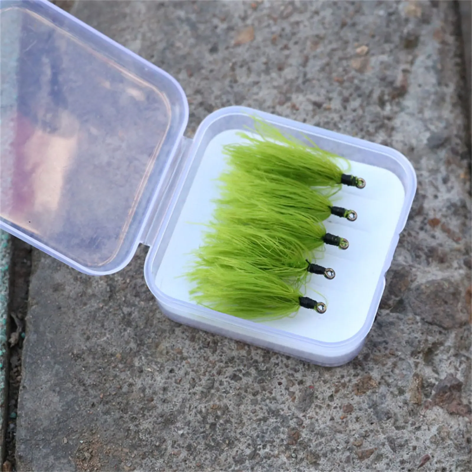 Anzuelo Bionic Moss Grass montado con cebo artificial