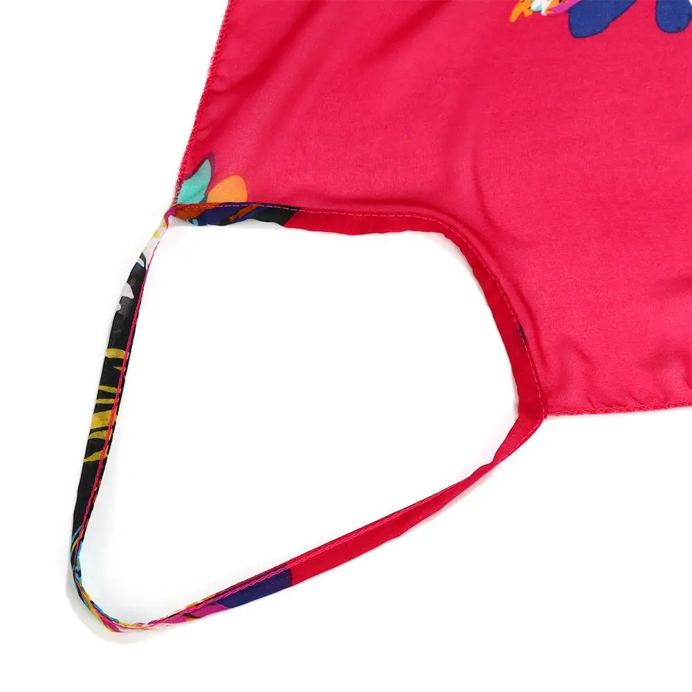Vestido de verano estilo bikini o traje de baño para playa