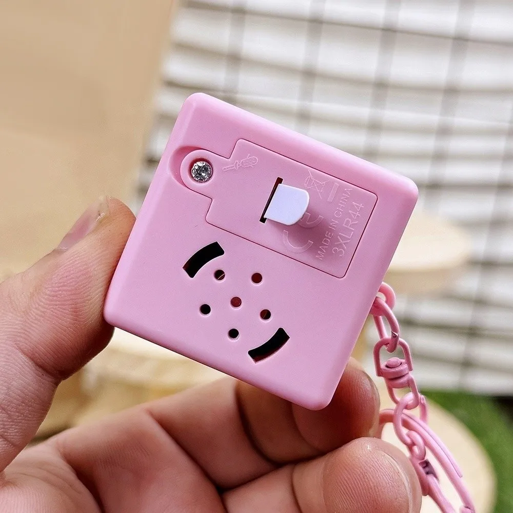 Llavero antiestrés DIY de dibujos animados con teclas y clicker - imagen 2