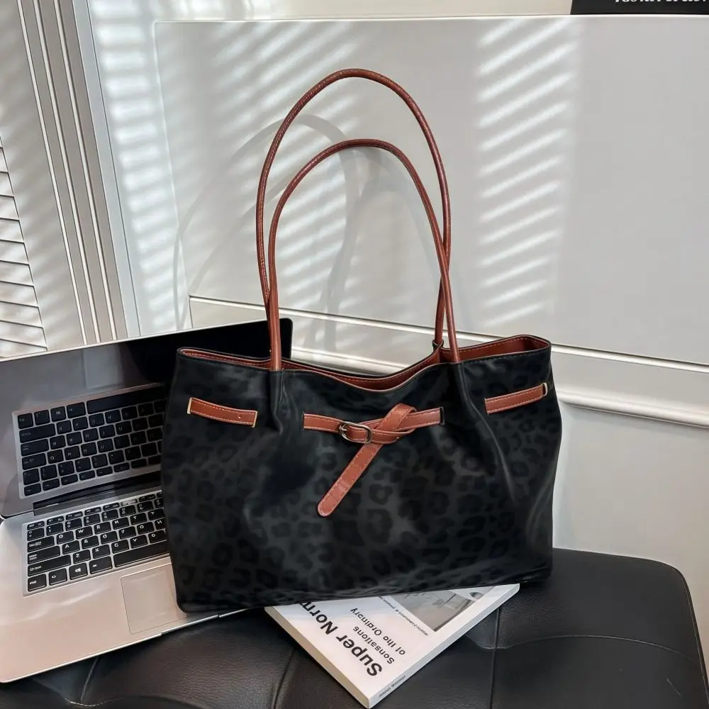 Bolso de hombro de cuero PU retro gran capacidad color sólido - imagen 2