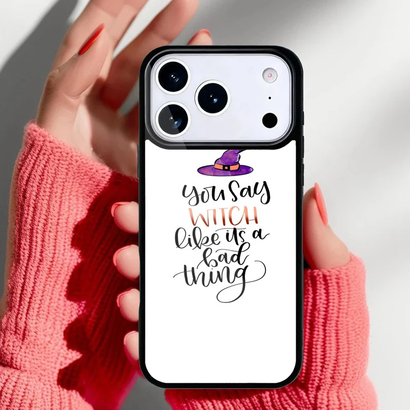 Diseño frontal de la funda Witch-Bad-Thing