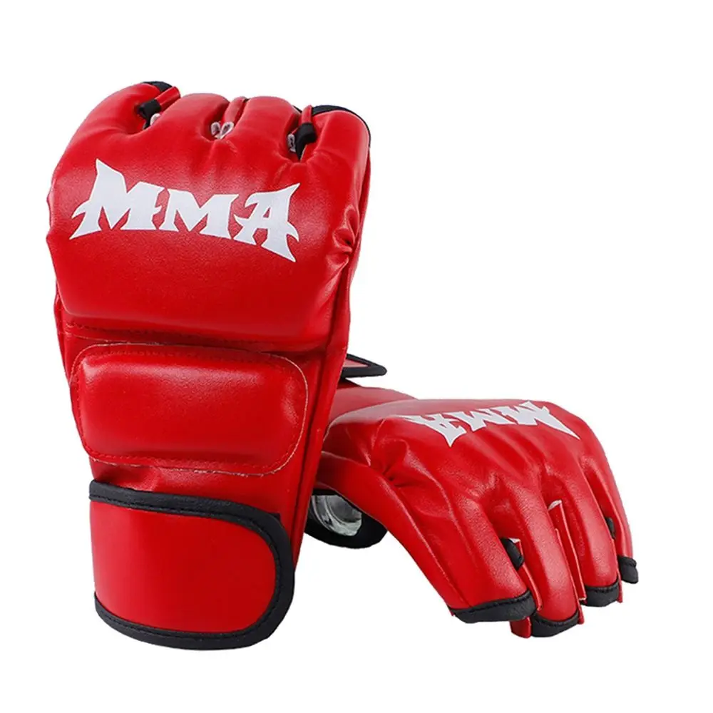 Vista frontal: guante versátil para boxeo y kickboxing