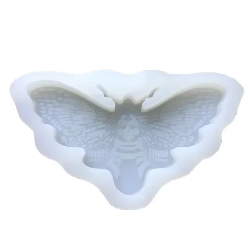Molde de silicona para polilla epoxi – Llaveros y joyería artesanal - imagen 4