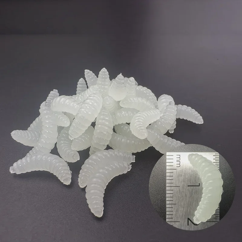 Señuelos de silicona luminosos para lucios con formas eficaces - imagen 4