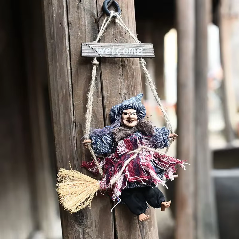 Muñeca Bruja Voladora Colgante – Decoración Aterradora Halloween - imagen 4