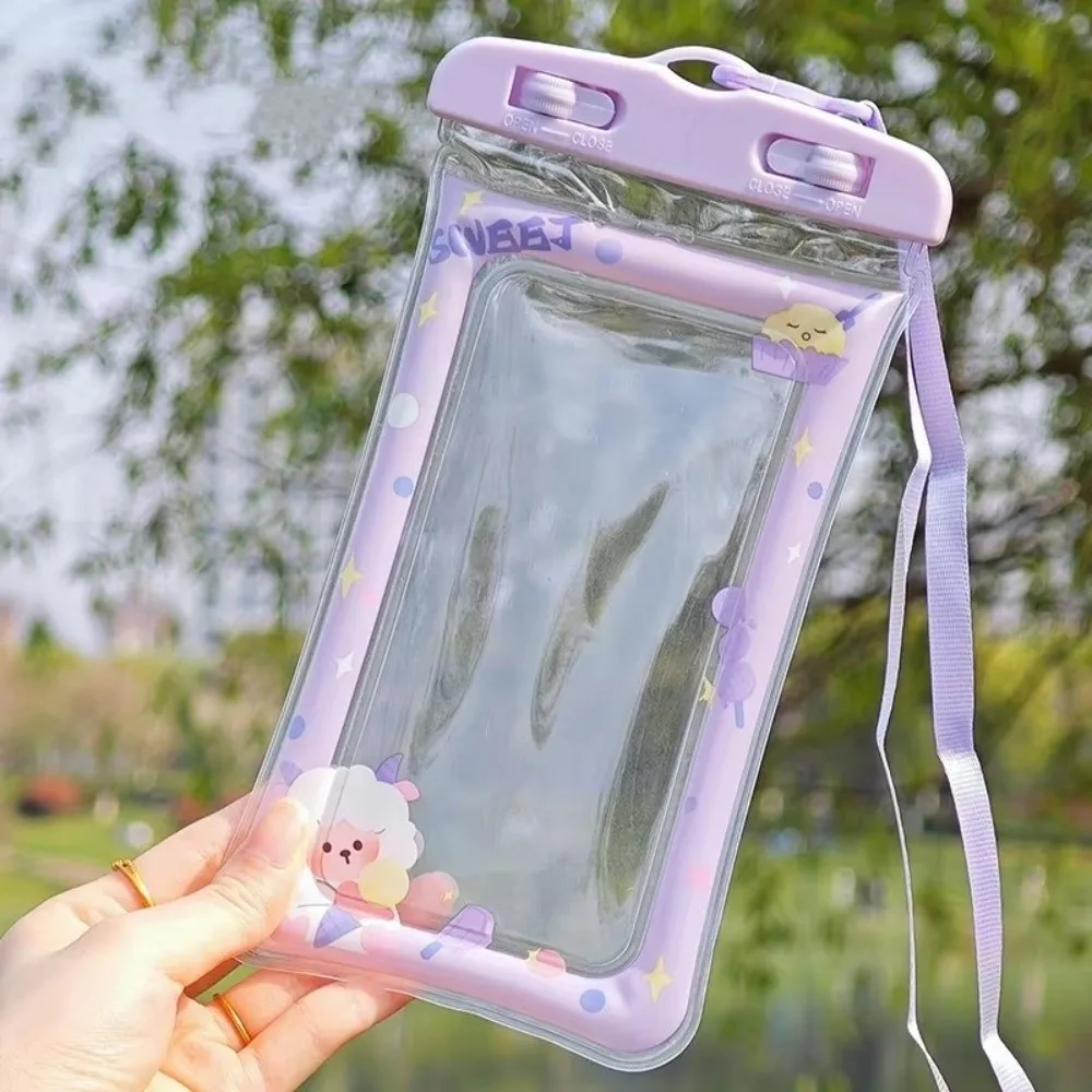 Funda con detalle de cierre y airbag en las esquinas