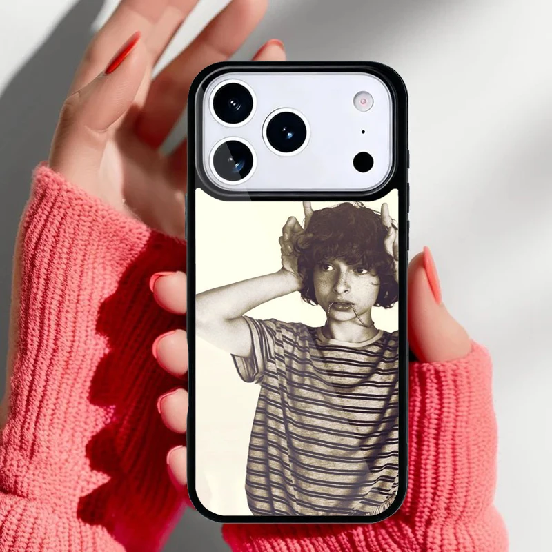 Diseño detallado de la funda Krajews