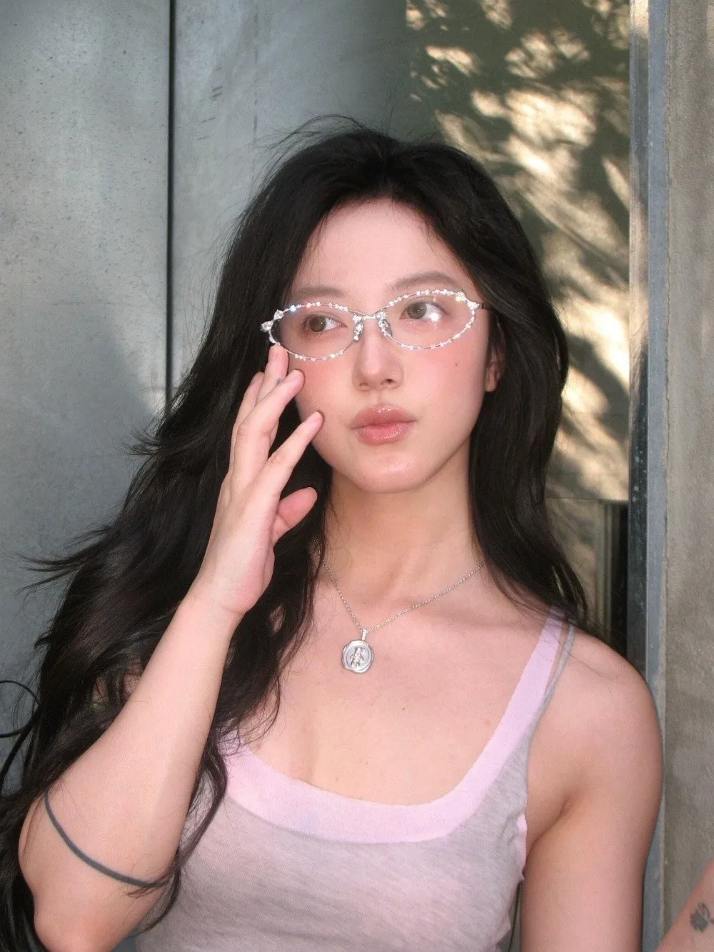 Estética retro punk para combinar con looks cotidianos