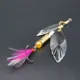 Cuchara giratoria triple WALK FISH con plumas y anzuelo - imagen 4