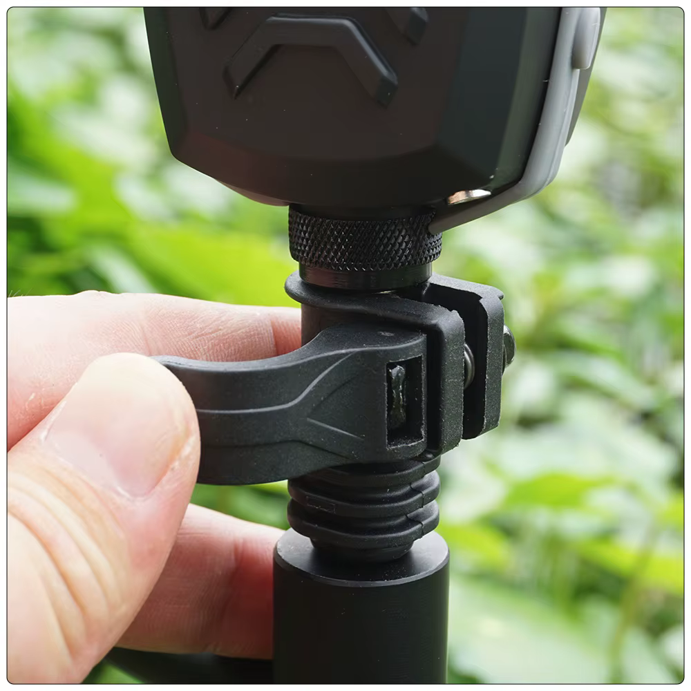 Detalle de la rosca estándar 3/8 del adaptador Hirisi