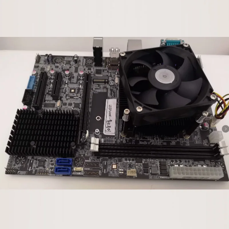 Placa de desarrollo UOS Loongson 3A4000 board mainframe - imagen 2