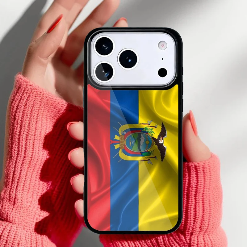 Funda con bandera de Ecuador mostrando detalle frontal