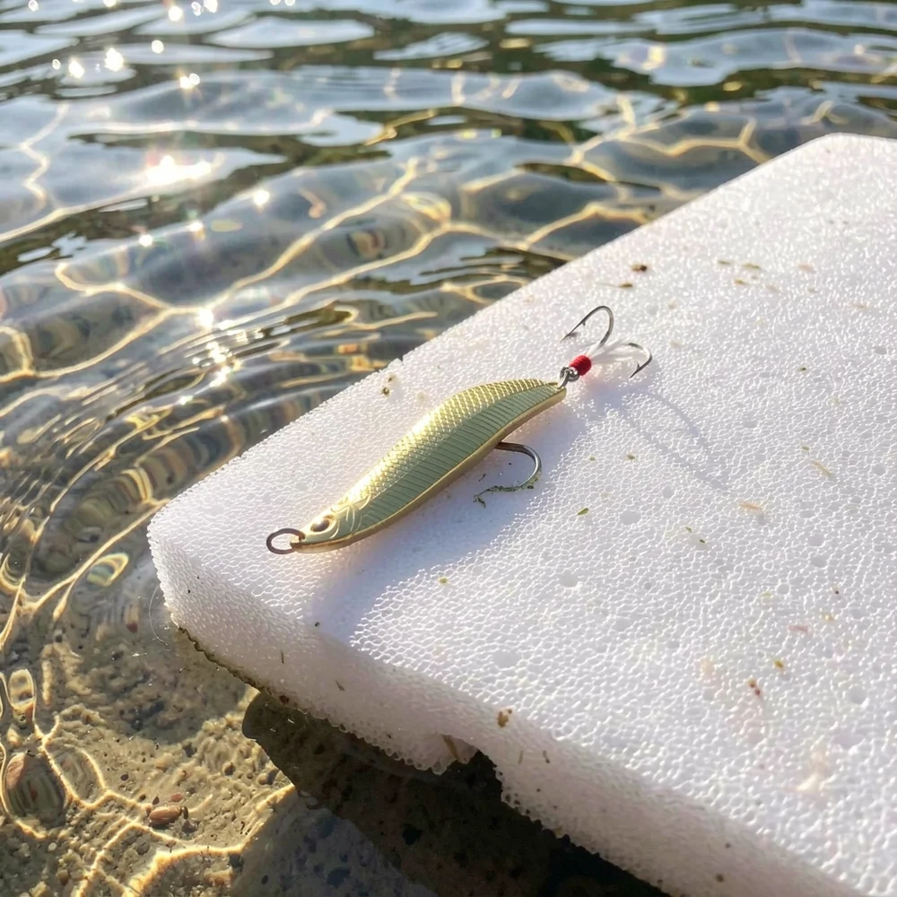 Señuelo Cuchara metálica para lucio y lubina en agua salada - imagen 3