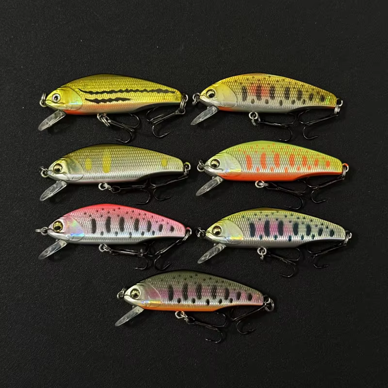 Señuelo Minnow Hundible 44mm 3g con Anzuelos Triples - imagen 2