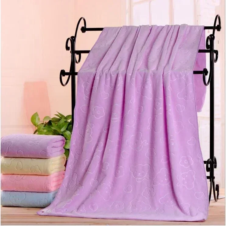 Toalla en tono morado