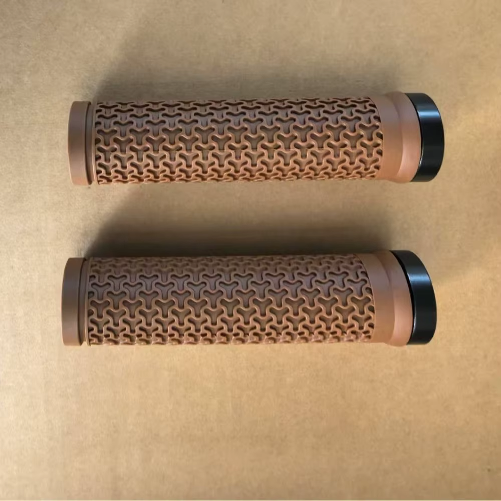 Empuñaduras Antideslizantes con Anclaje Lateral para MTB