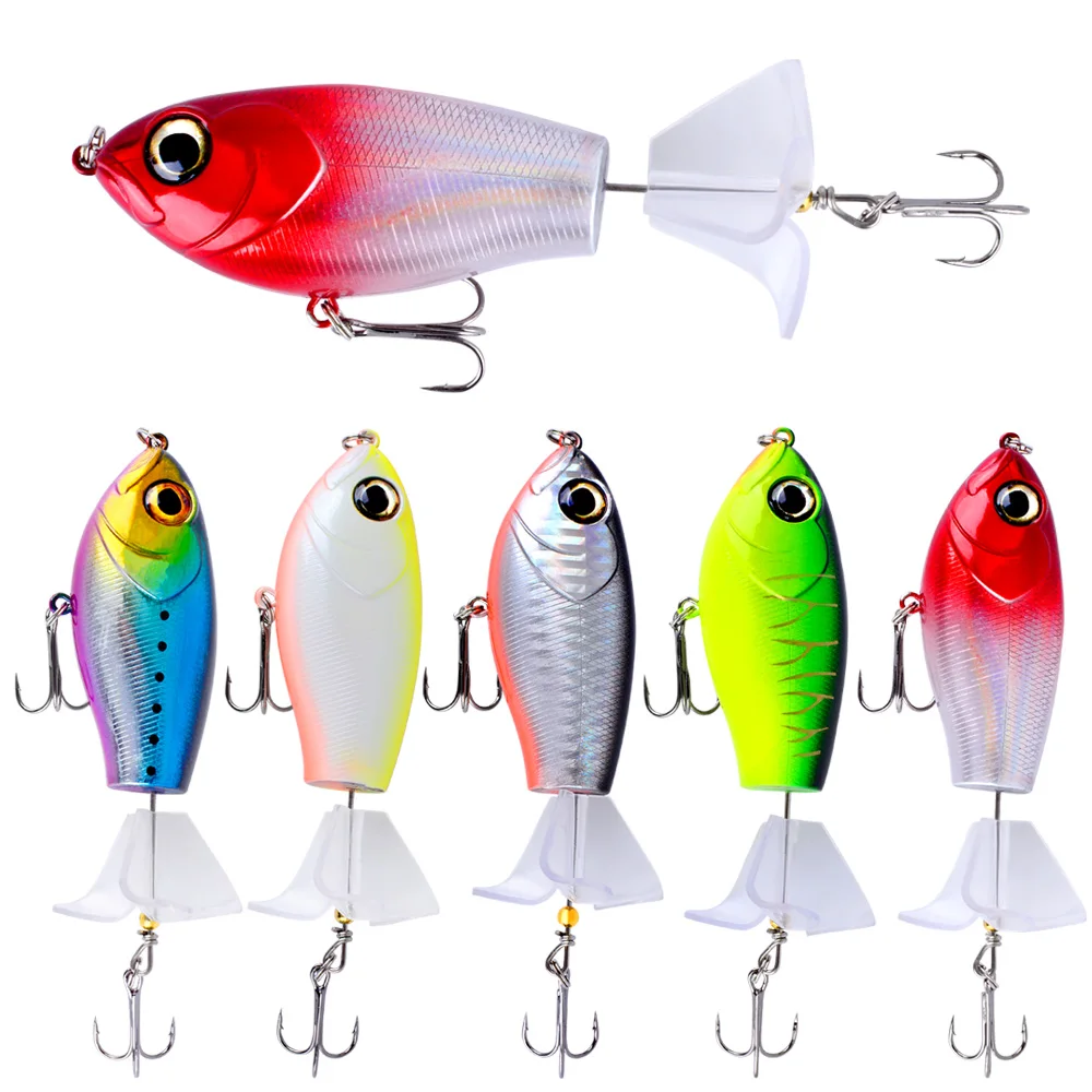 Señuelo topwater pencil con cola en movimiento