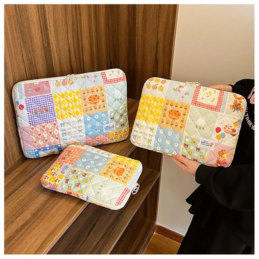 Funda Portátil con Flores - Resistente al Agua para Mujer - imagen 2