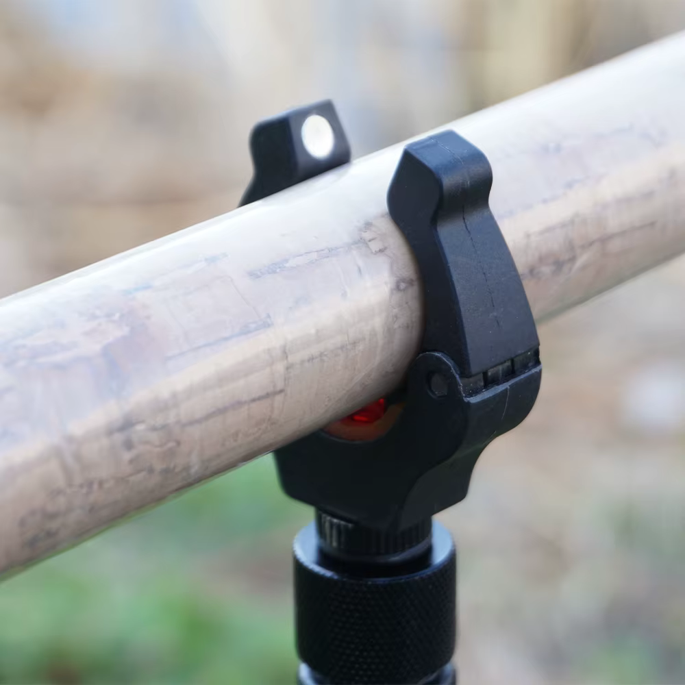 Clip Magnético para Porta Cañas de Carpa Hirisi AC140 - imagen 5